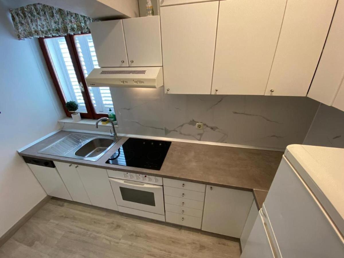 Apartments Mila Makarska Exterior photo