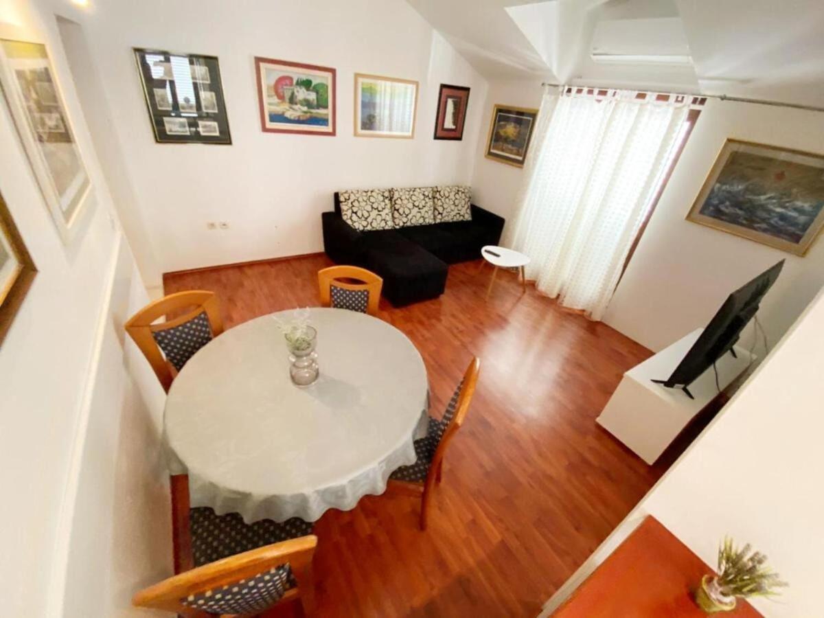 Apartments Mila Makarska Exterior photo